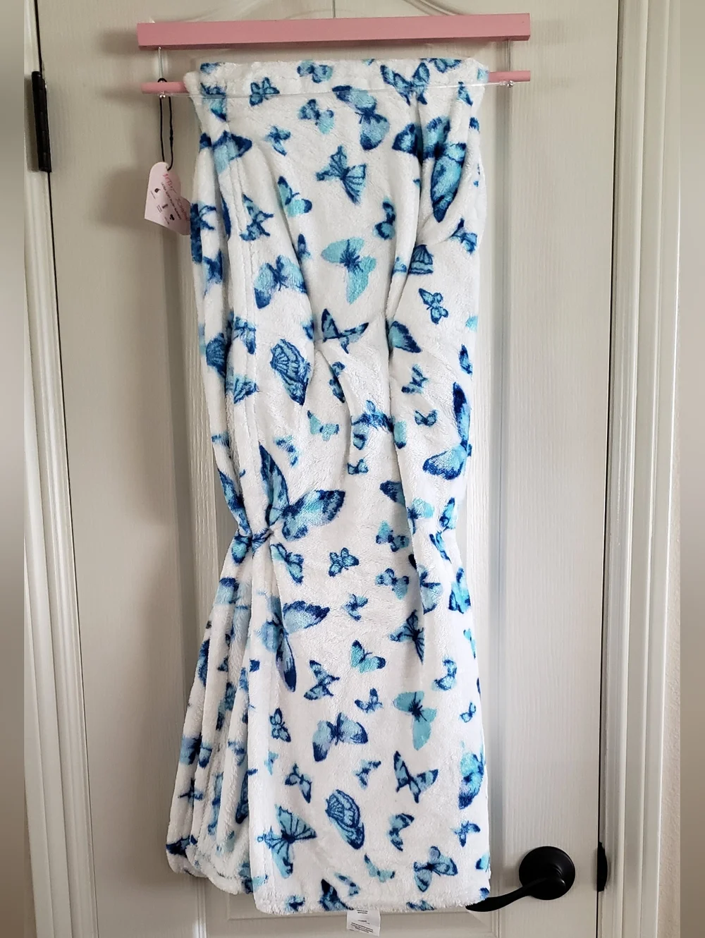 Betsey Johnson White & Blue Watercolor Butterfly 50 X 70 Plush Throw Blanket NWT